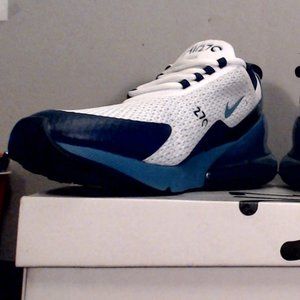 AIR MAX 270 SE SIZE 9.5 SPIRIT TEAL